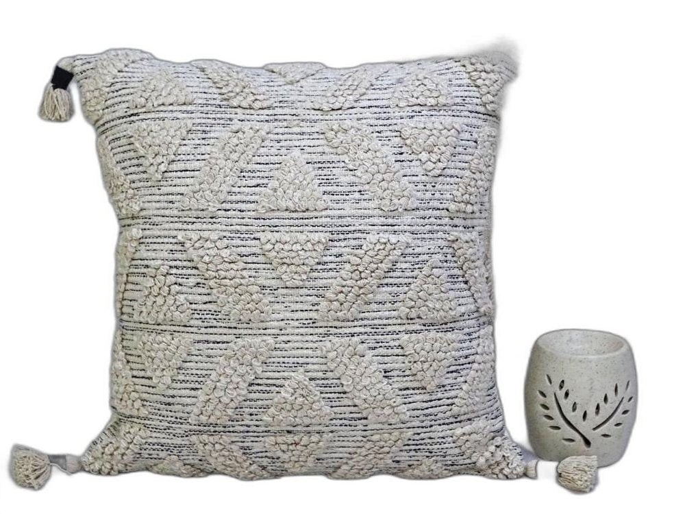 22" X 22" Off White Geometric Zippered Handmade Cotton Blend Throw Pillow With Tassels