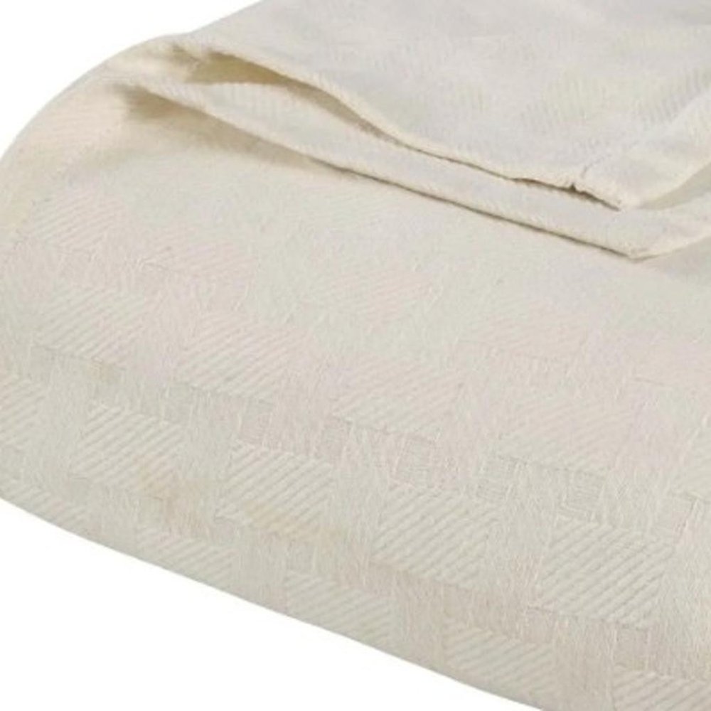 King Ivory Cotton Geometric Blanket