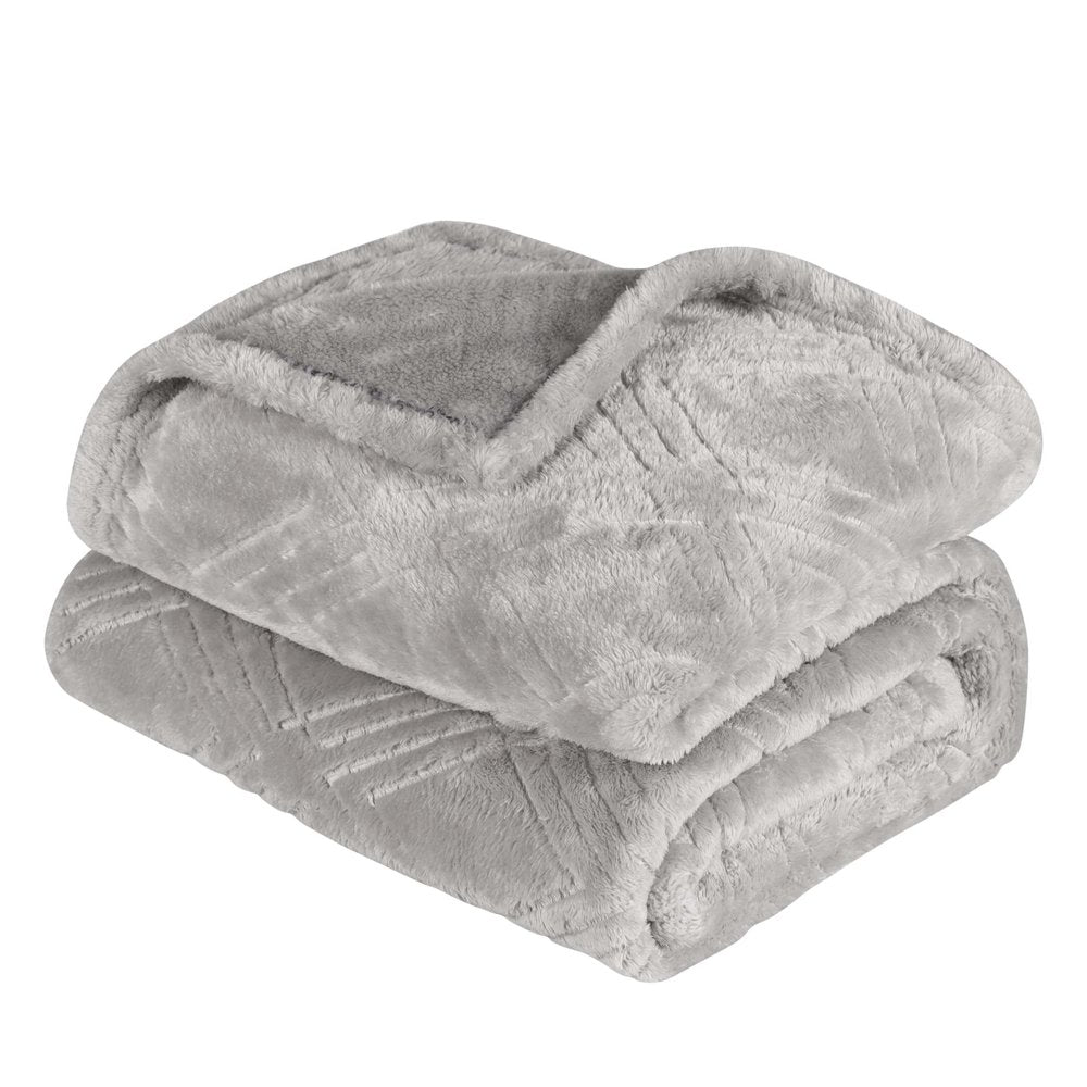 King Platinum Flannel Geometric Plush Blanket