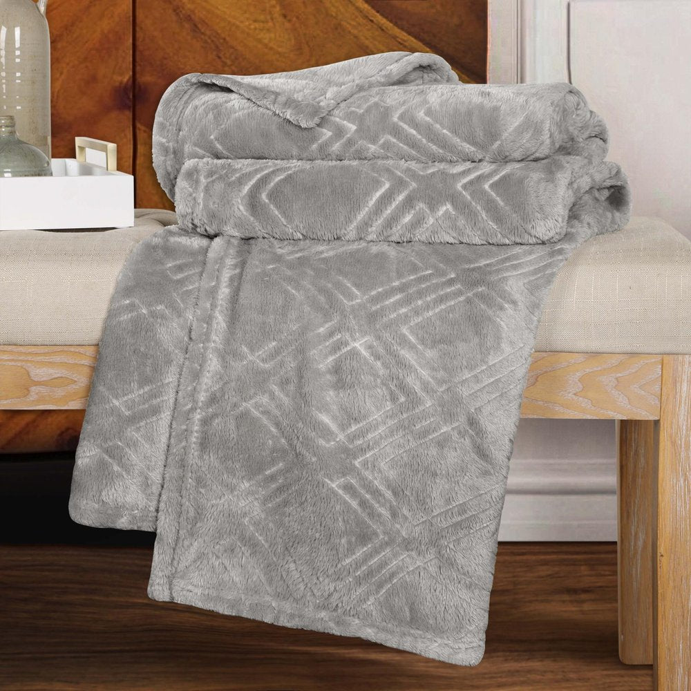 King Platinum Flannel Geometric Plush Blanket